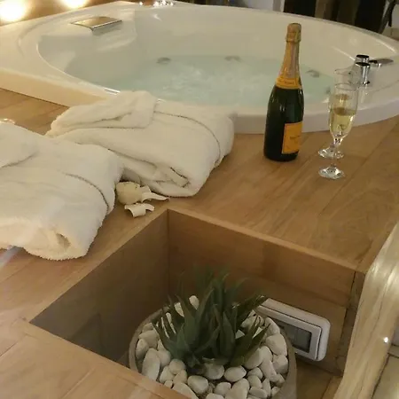 Bed and breakfast Palazzo Kapece 4*