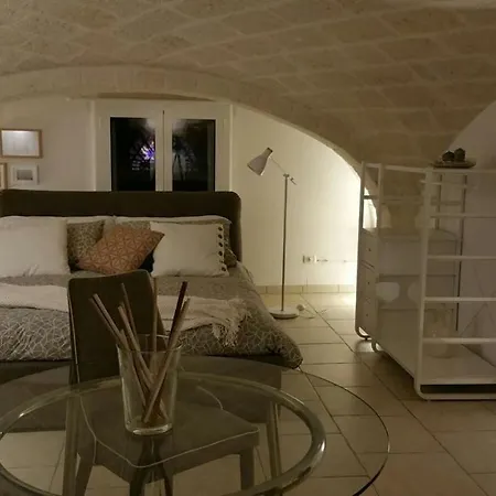 Palazzo Kapece Bed and breakfast 4*