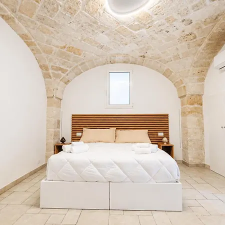 Palazzo Kapece 4*