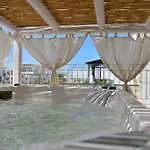 Palazzo Kapece Bed & Breakfast 4*