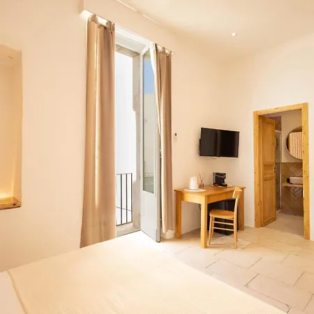 Palazzo Kapece Bed & Breakfast