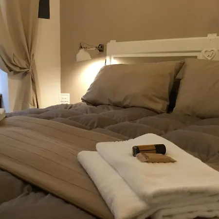 Palazzo Kapece Bed & Breakfast